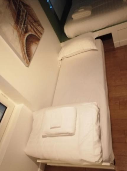 Apartamento Midoon Guest - Duplex D'Architect Paris 10Eme Exterior foto